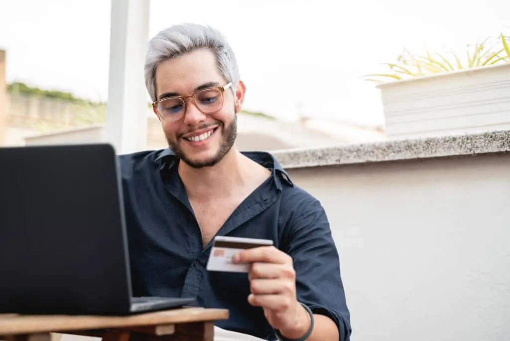 E-commerce : L’IA générative révolutionne le secteur (source : waxoo.fr)