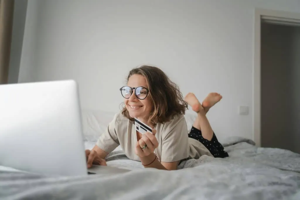 Discover THE essential online commerce platform to increase your business tenfold now!