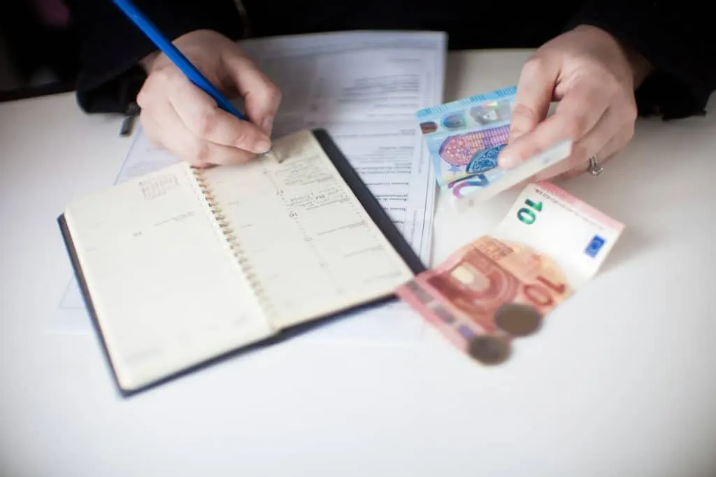 Twitter – How to earn 5k per month? Comparison. 🤑📈